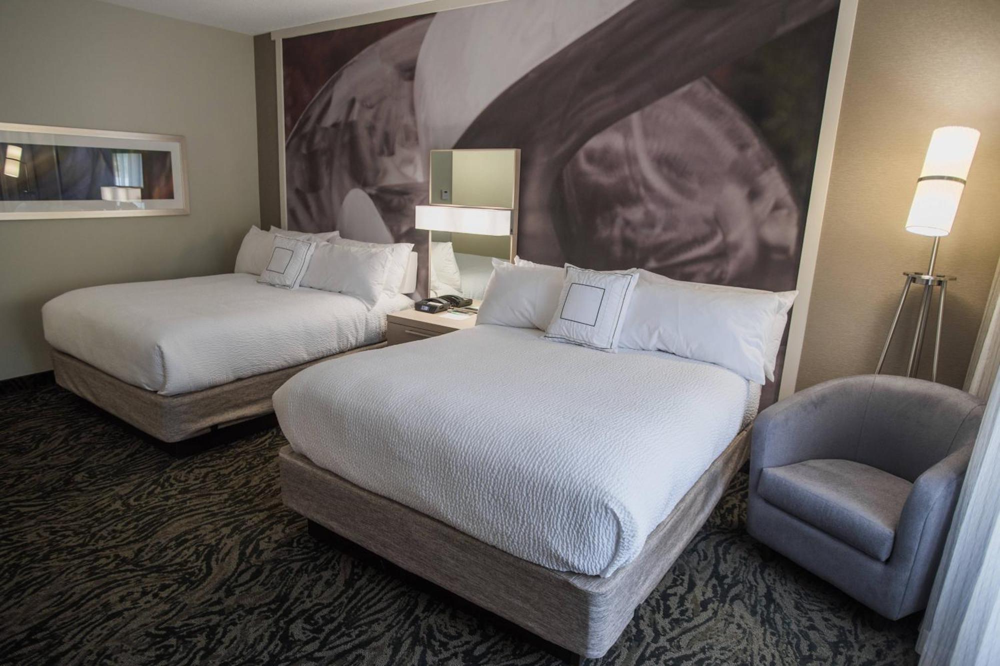 Hotel Courtyard By Marriott Hickory Exterior foto